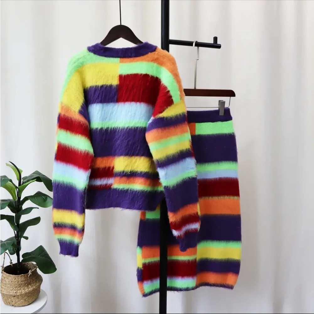 Taste The Rainbow Two Piece Set Rainbow🌈😋 - Picture 5 of 7